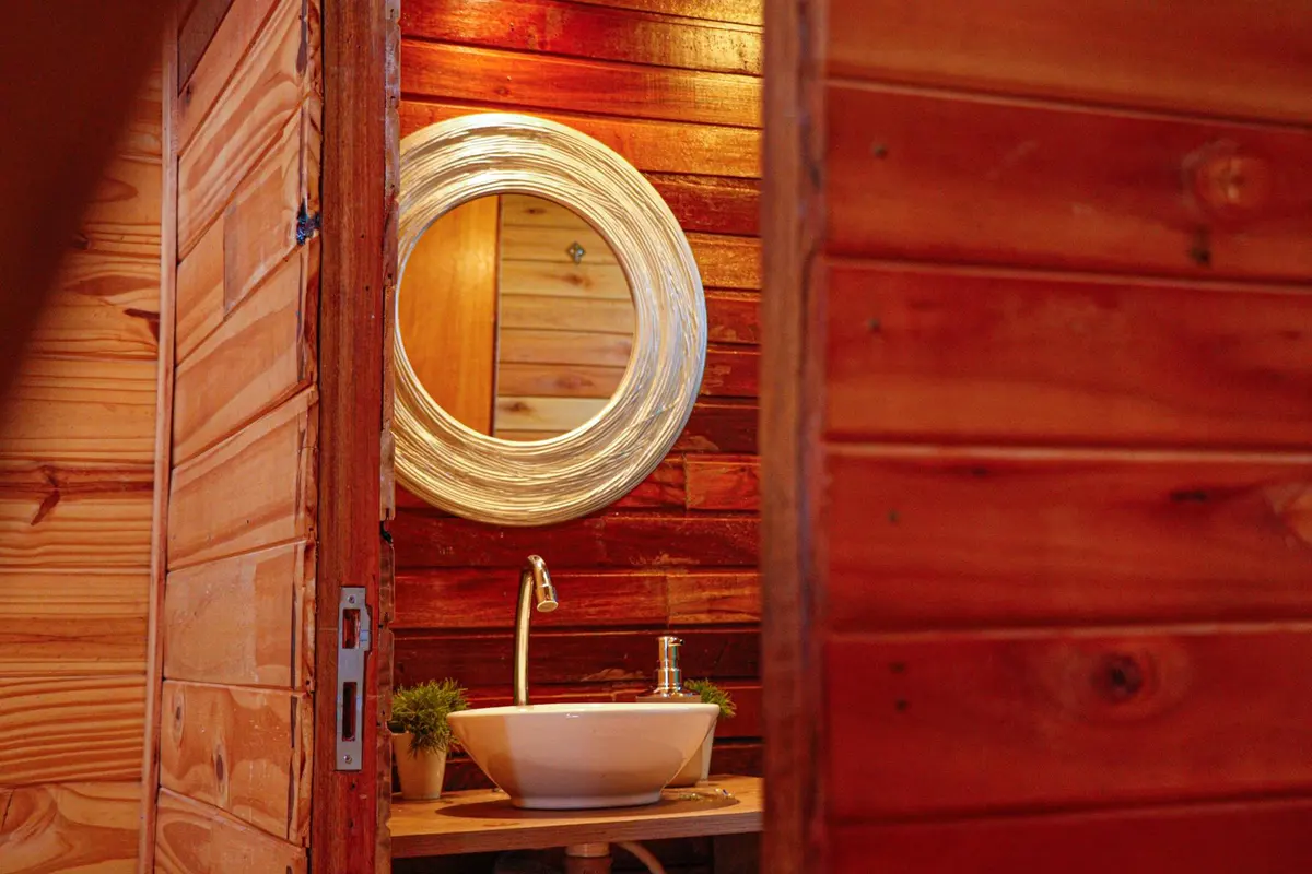 Baño de La Casa del Árbol
