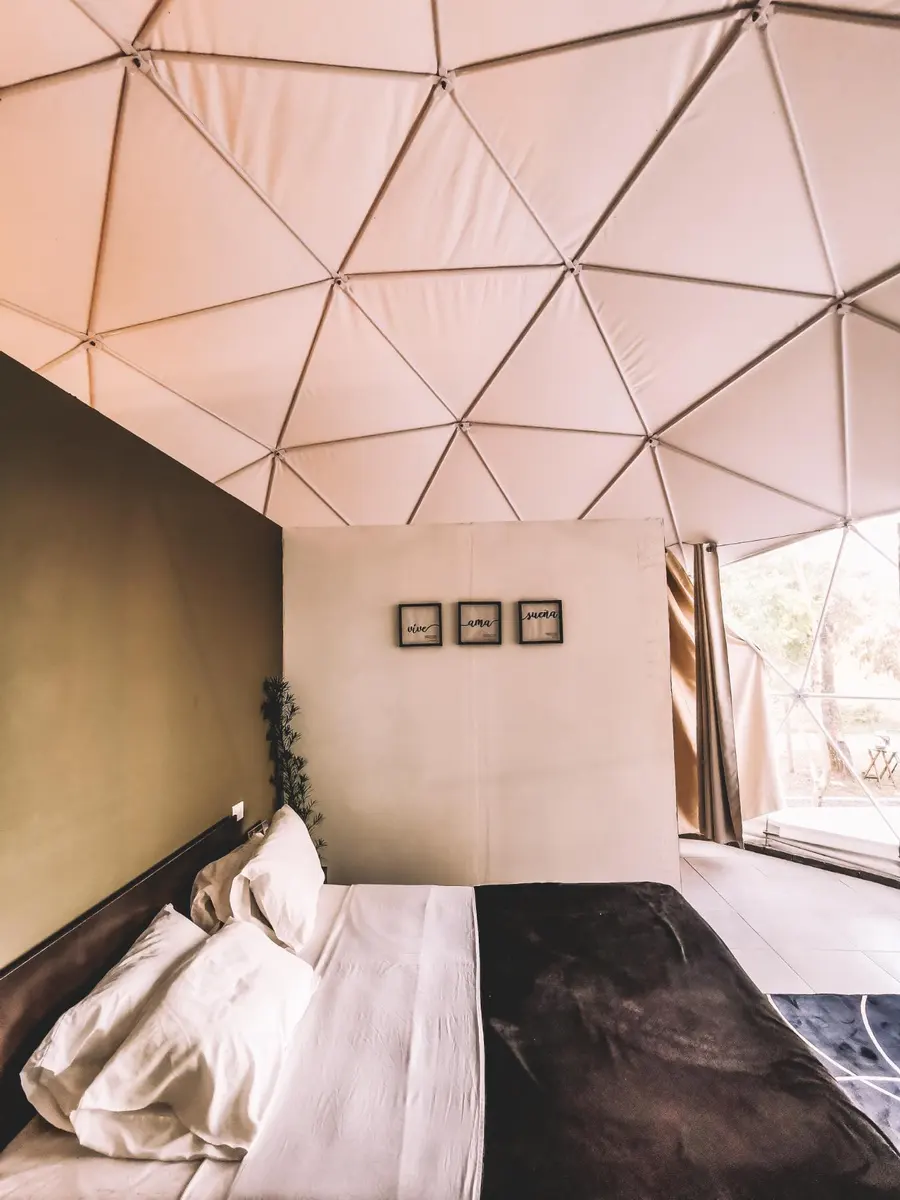 Cama matrimonial del Domo bajo la cúpula